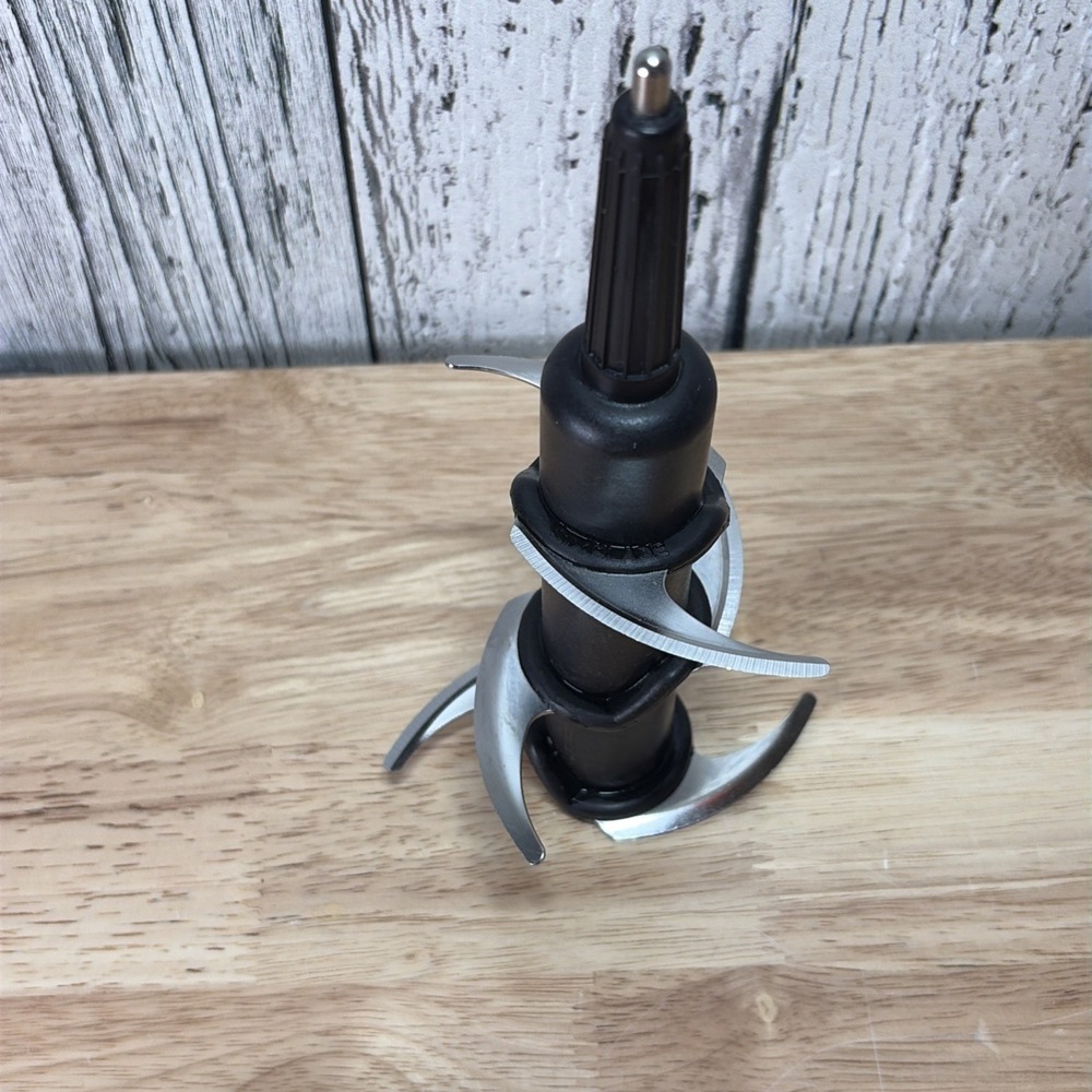 Ninja NJ600 Professional 1000 Watt Blender Blade PART ONLY Fits 72oz Pitcher - Picture 3 of 5